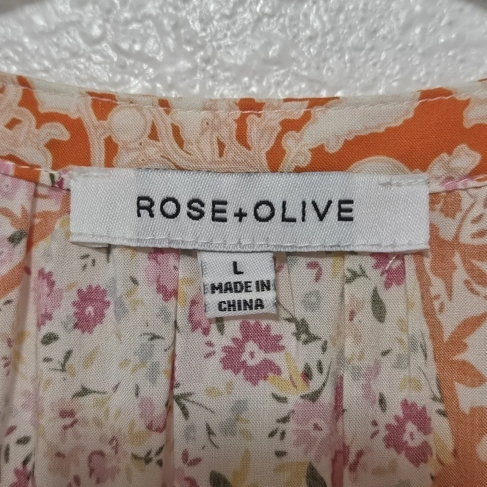 Rose + Olive ditsy floral top size Large - Picture 4 of 12